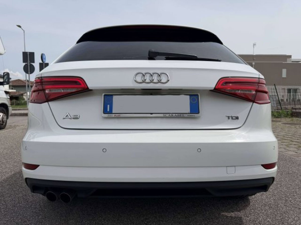 Audi A3 Sportback 2.0 tdi Business 150cv s-tronic (7)