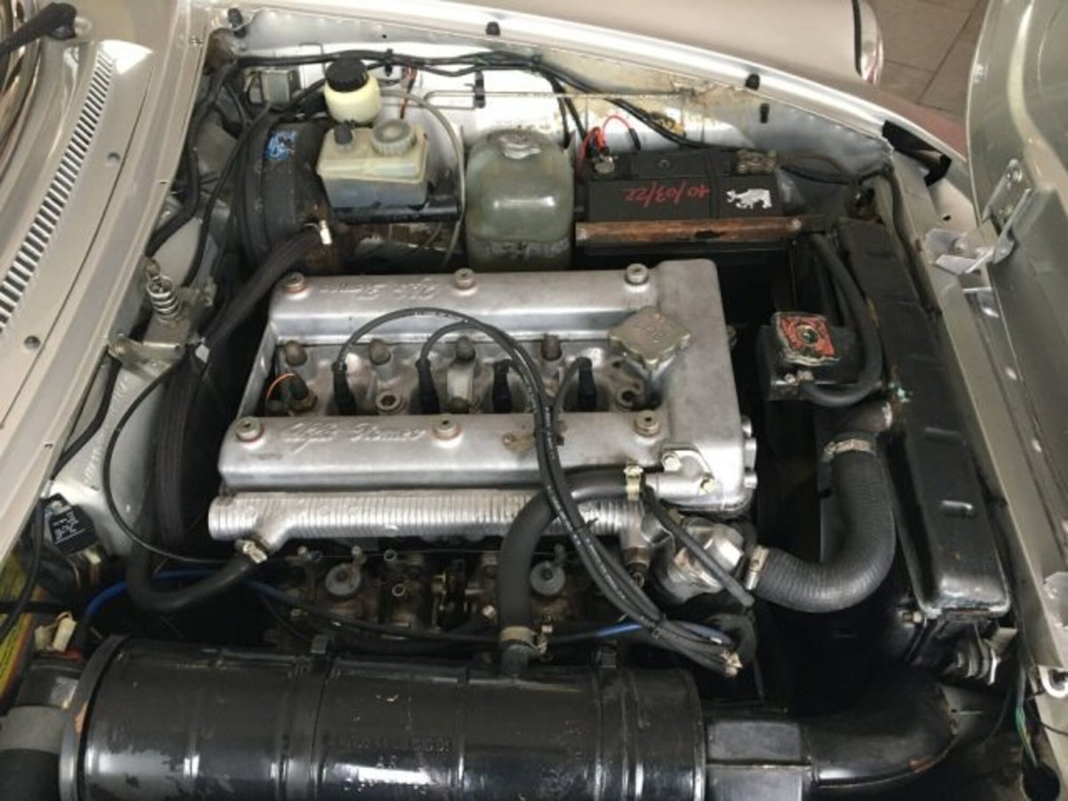 Alfa Romeo Spider 2.0 Quadrifoglio Verde (13)