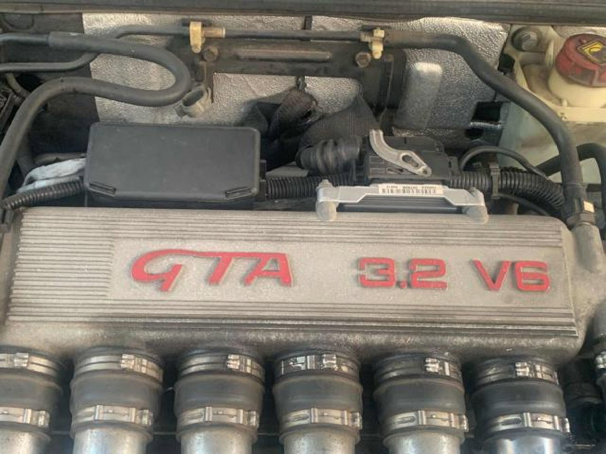 Alfa Romeo 147 3.2i V6 24V cat Selespeed 3 porte GTA (19)