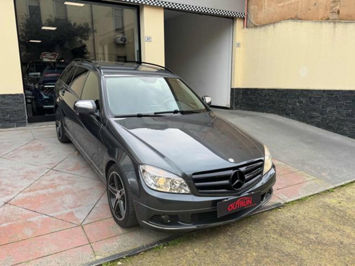 Mercedes-Benz Classe C Station Wagon 220 CDI BlueEFFICIENCY Avantgarde AMG