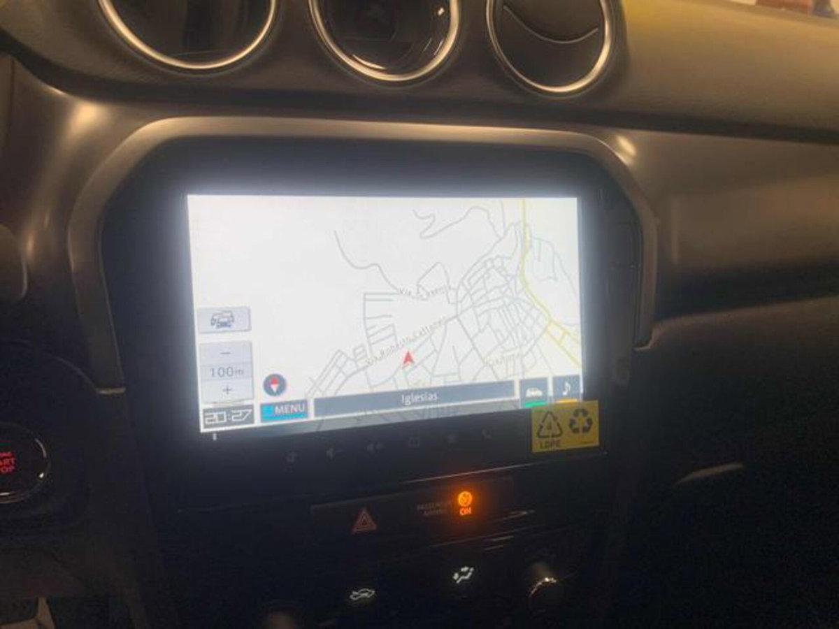 Suzuki Vitara 1.4 Hybrid Easy Cool (14)