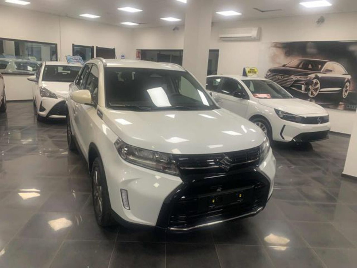 Suzuki Vitara 1.4 Hybrid Easy Cool (3)