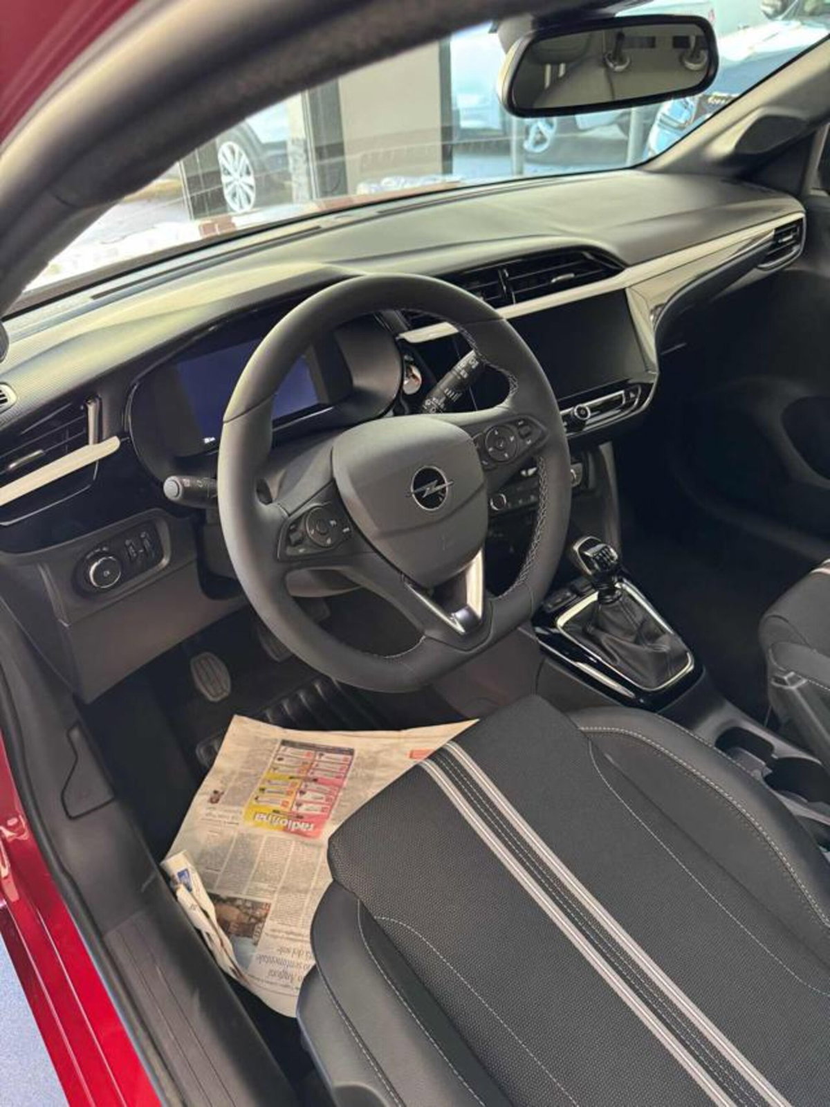 Opel Corsa 1.2 100 CV GS Line (5)