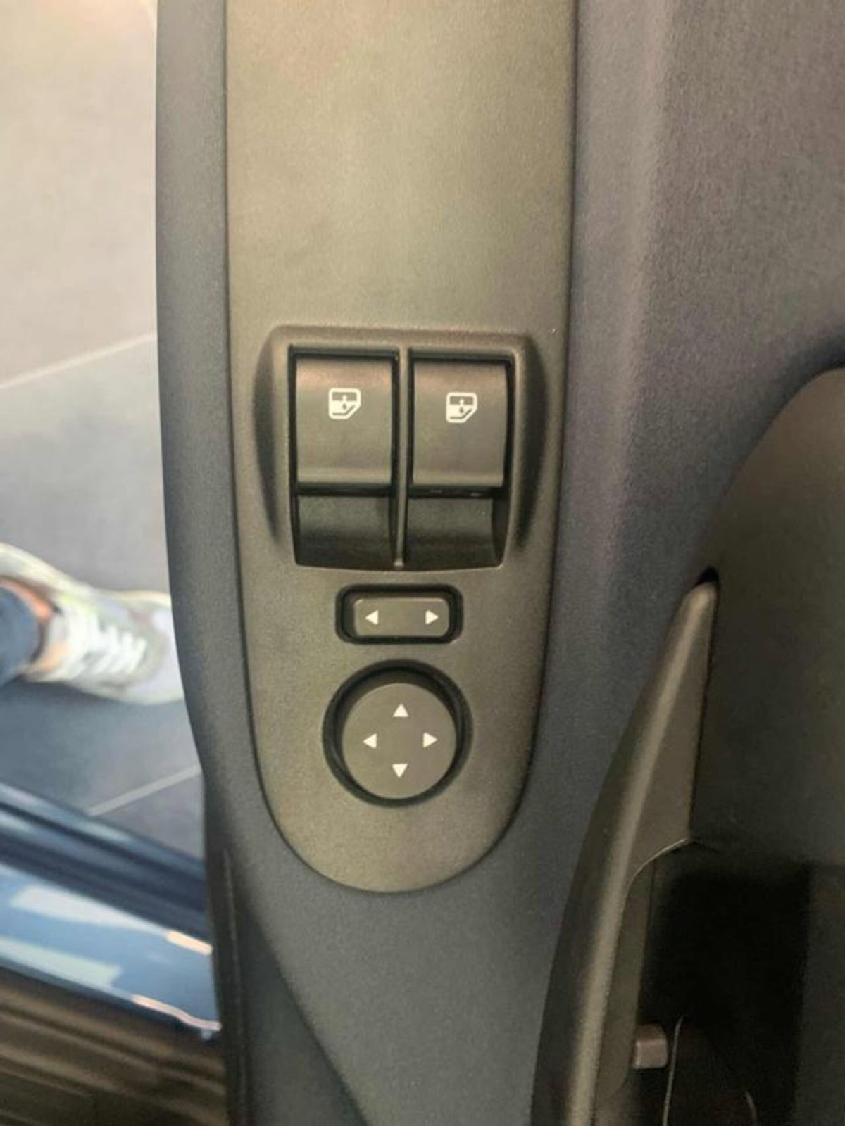 Lancia Ypsilon 1.0 FireFly 5 porte S&S Hybrid Gold Plus (12)