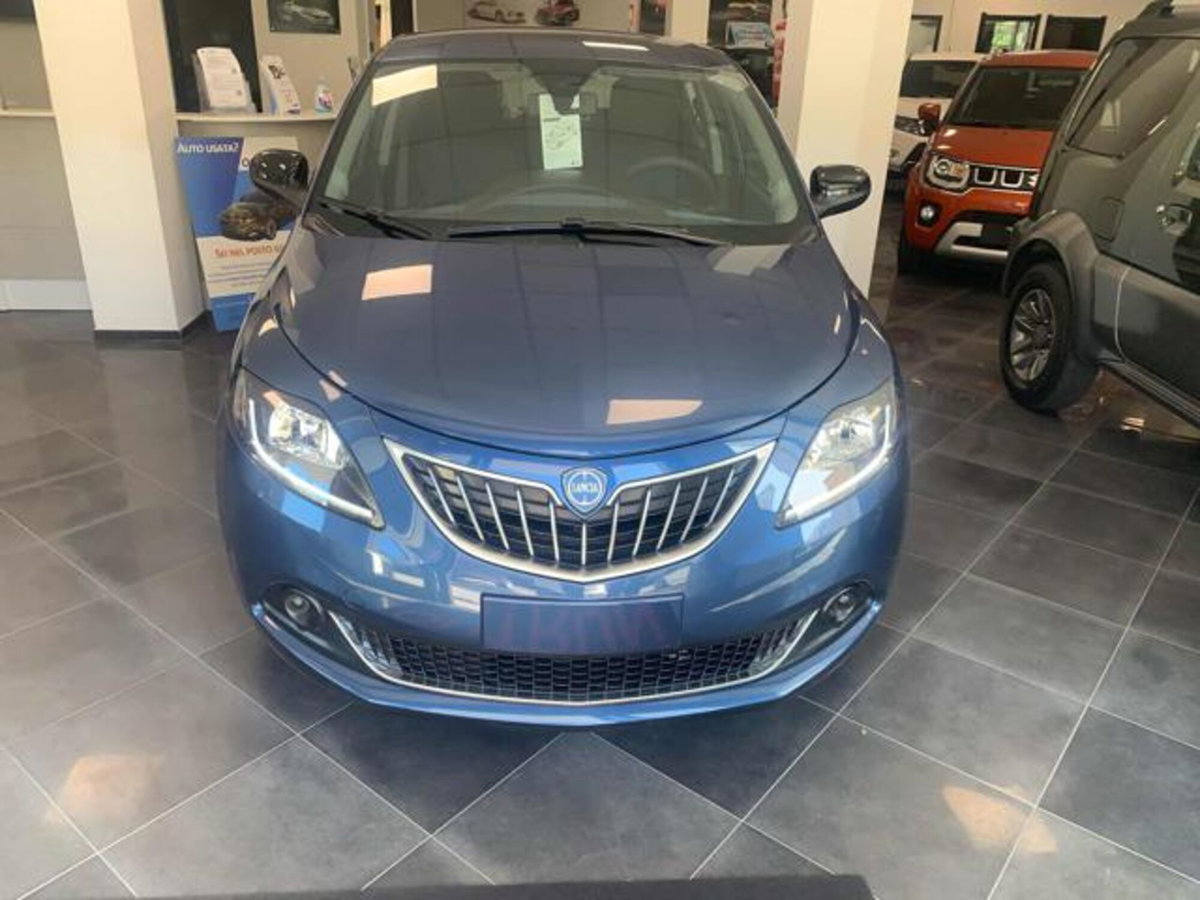Lancia Ypsilon 1.0 FireFly 5 porte S&S Hybrid Gold Plus (19)
