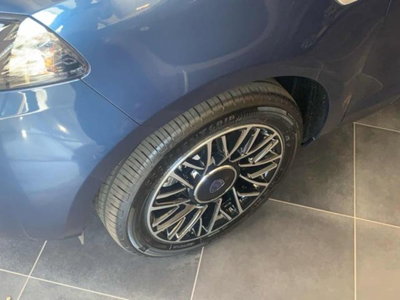 Lancia Ypsilon 1.0 FireFly 5 porte S&S Hybrid Gold Plus (4)