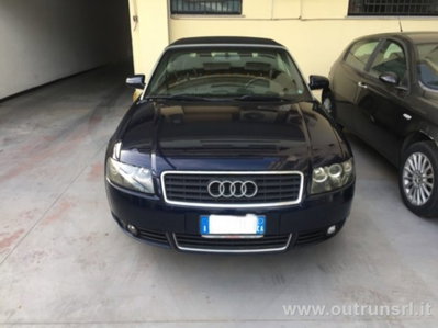 Audi A4 Cabrio Cabriolet 2.5 V6 TDI cat usata
