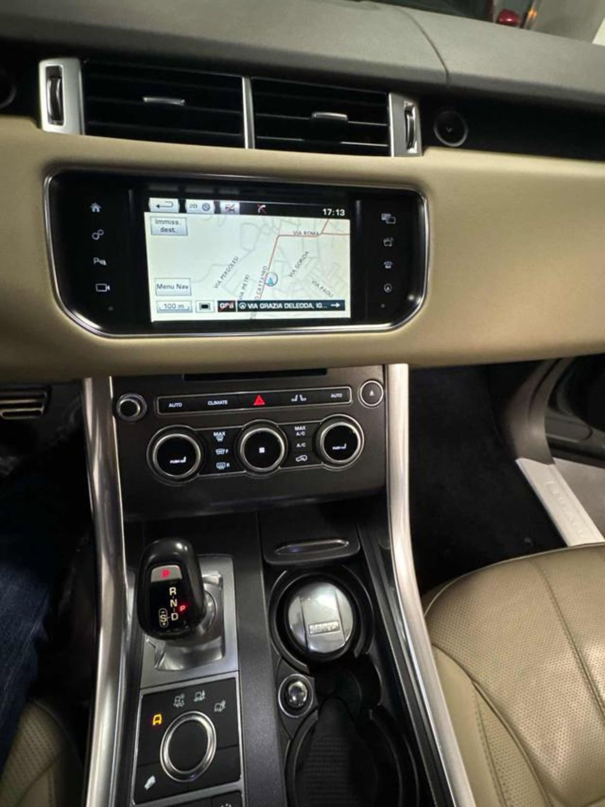 Land Rover Range Rover Sport 3.0 SDV6 HSE Dynamic (9)