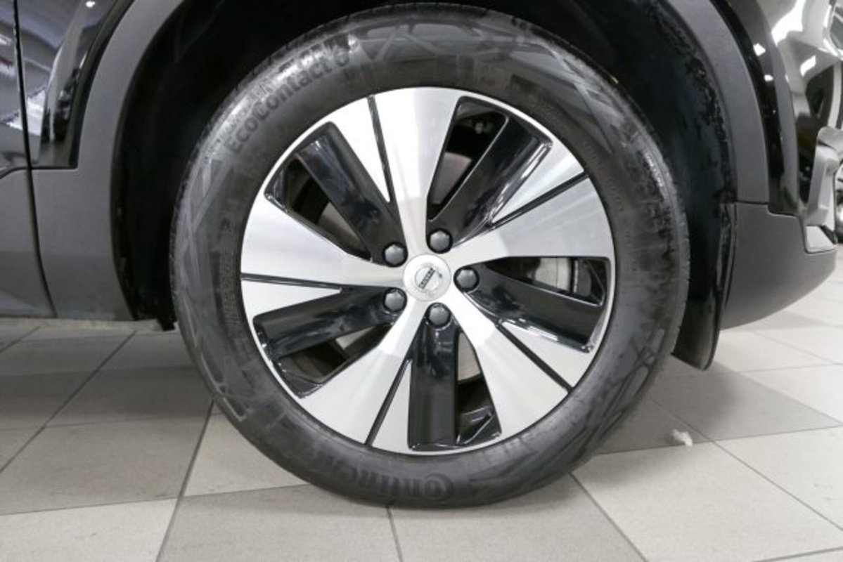 Volvo XC40 T5 Recharge Plug-in Hybrid Inscription Expression (13)