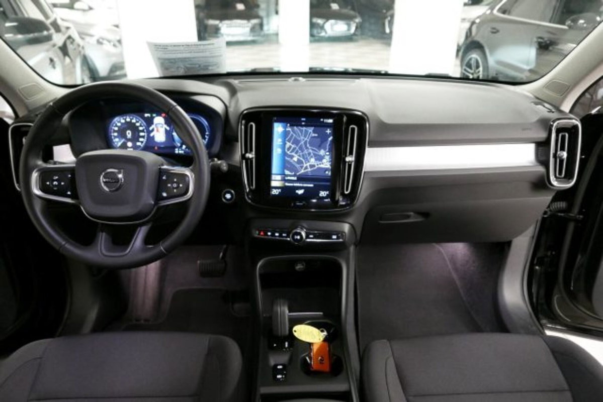 Volvo XC40 T5 Recharge Plug-in Hybrid Inscription Expression (6)