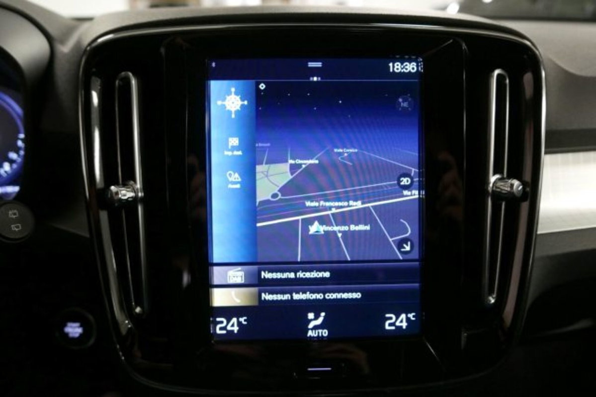 Volvo XC40 T5 Recharge Plug-in Hybrid Inscription Expression (10)
