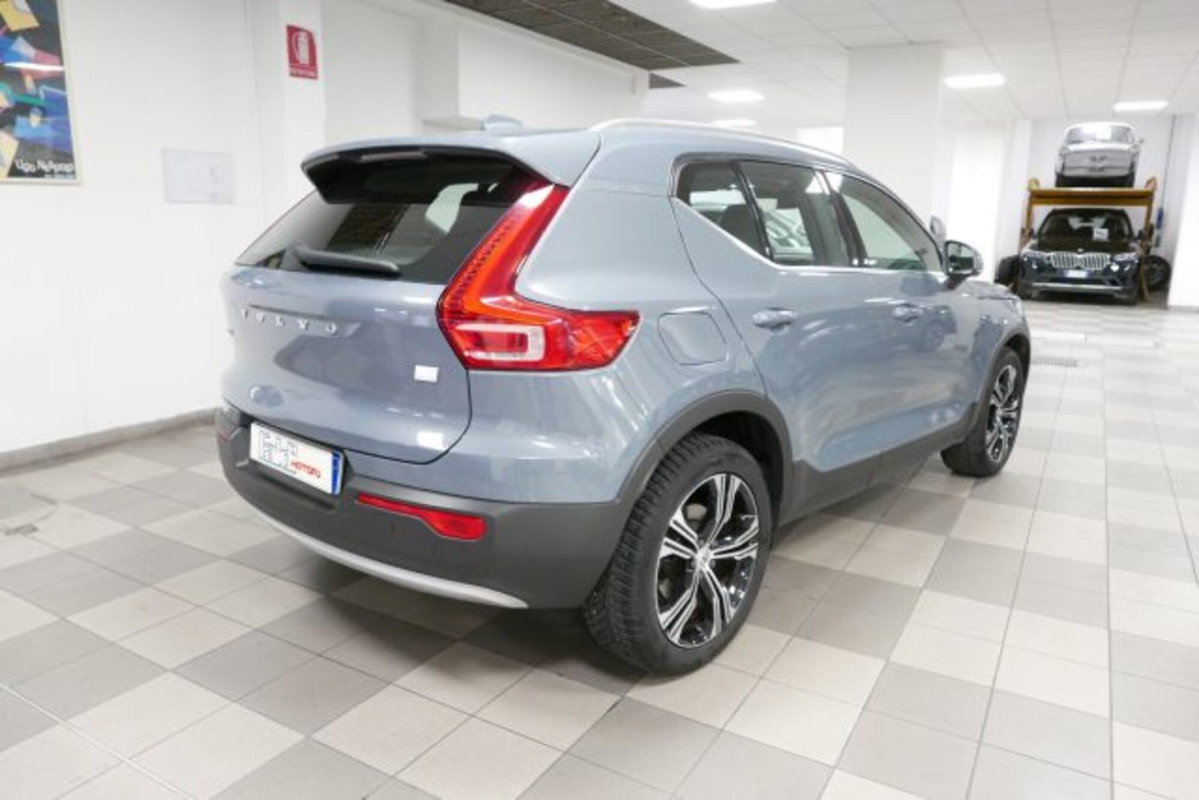 Volvo XC40 T5 Recharge Plug-in Hybrid Inscription Expression (4)