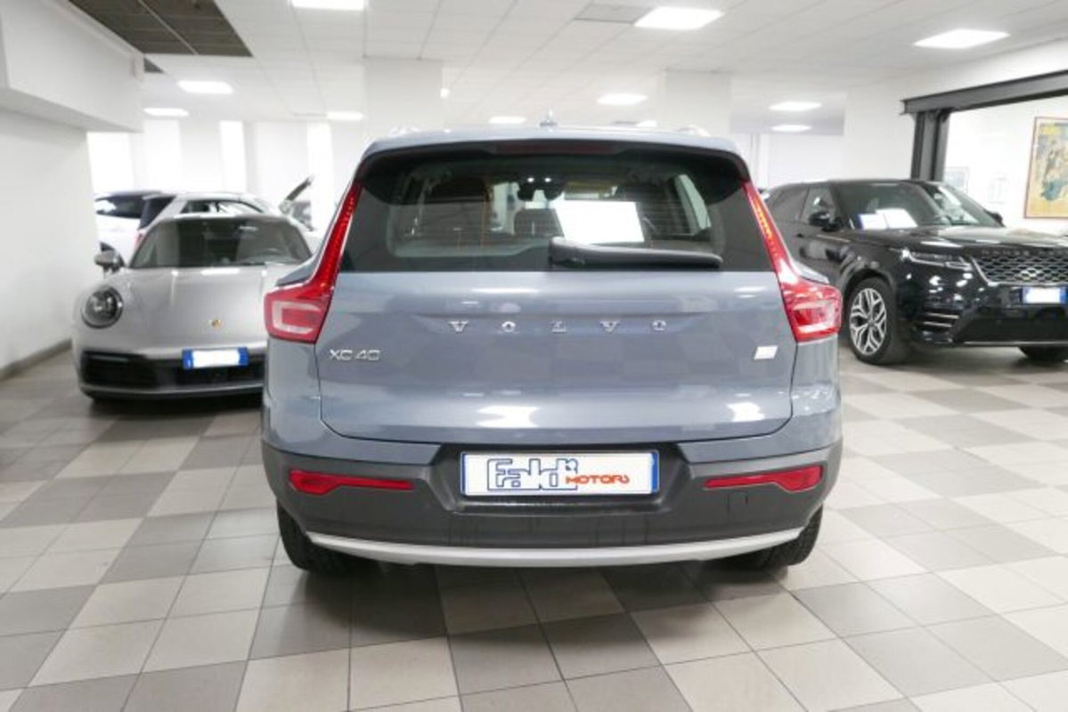 Volvo XC40 T5 Recharge Plug-in Hybrid Inscription Expression (5)