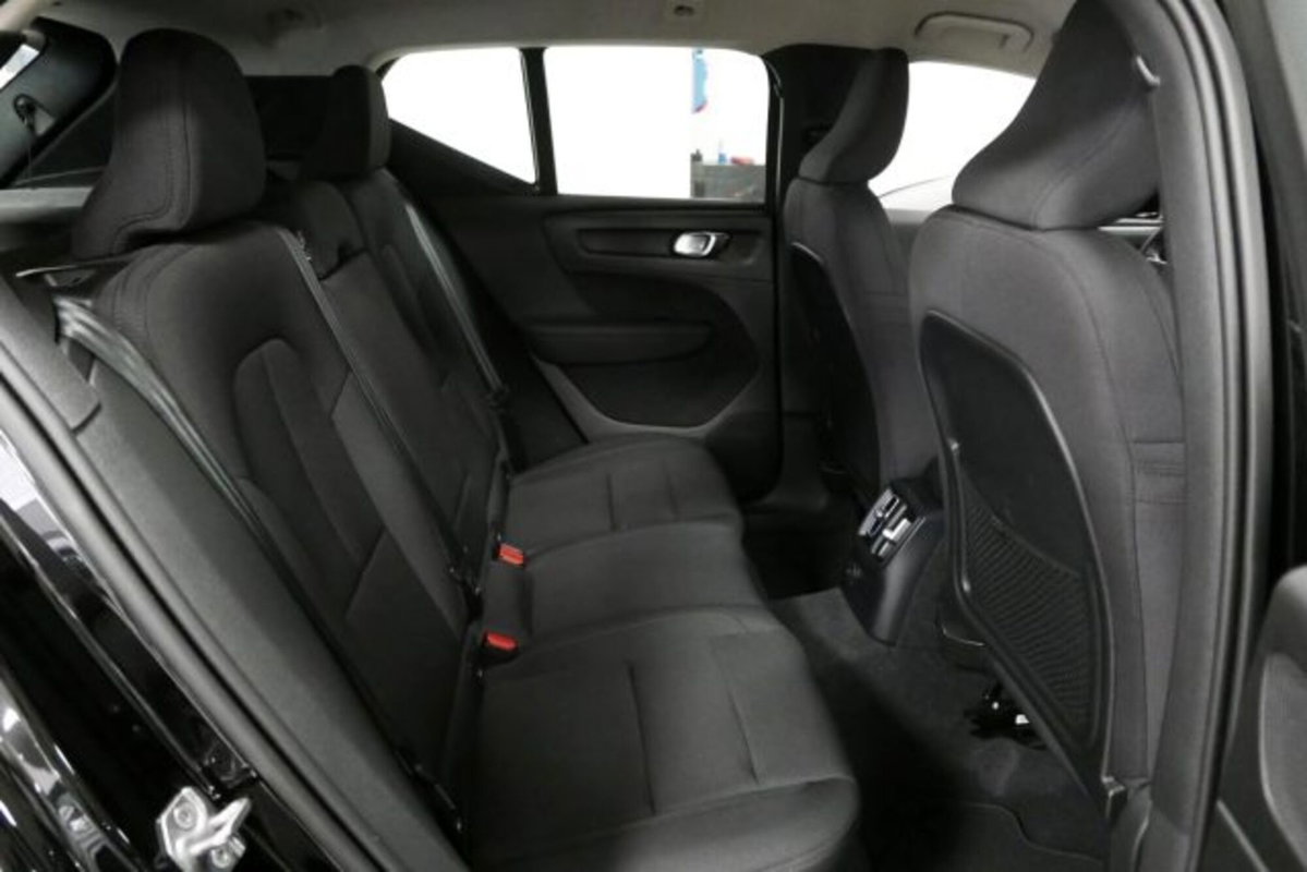 Volvo XC40 T5 Recharge Plug-in Hybrid Inscription Expression (9)