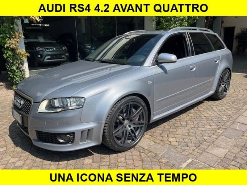 Audi RS 4 Avant 4 4.2 V8 quattro
