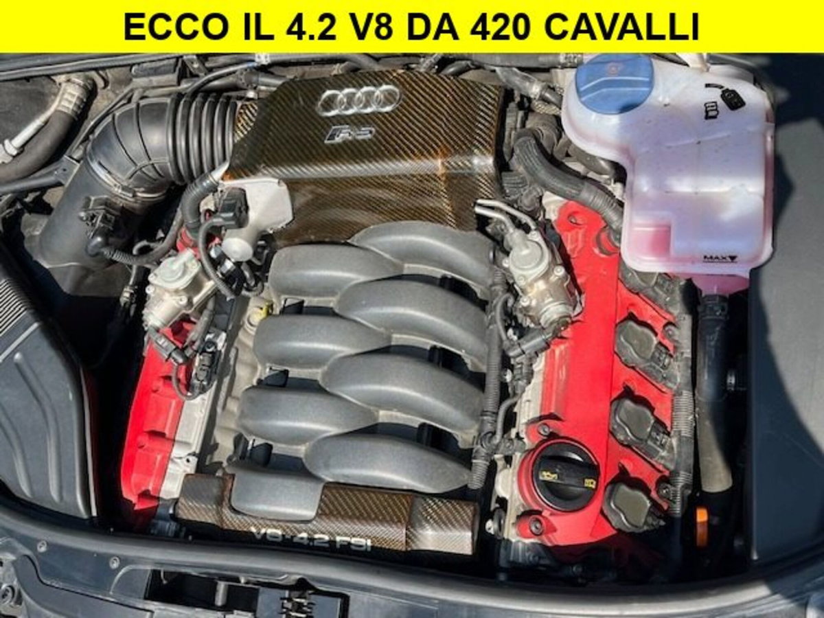 Audi RS 4 Avant 4 4.2 V8 quattro (14)