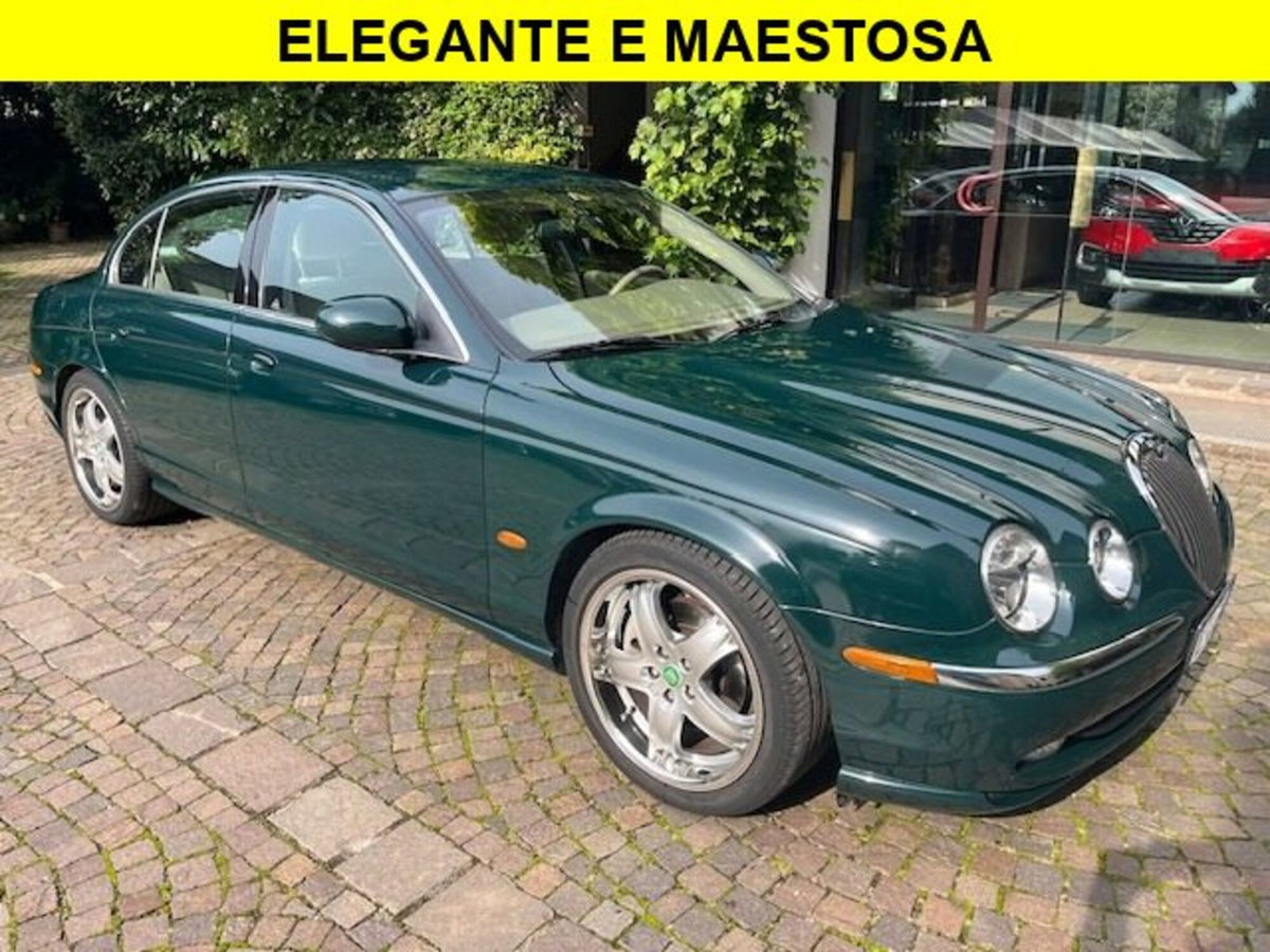 Jaguar S-Type 2.5 V6 cat Classic (3)