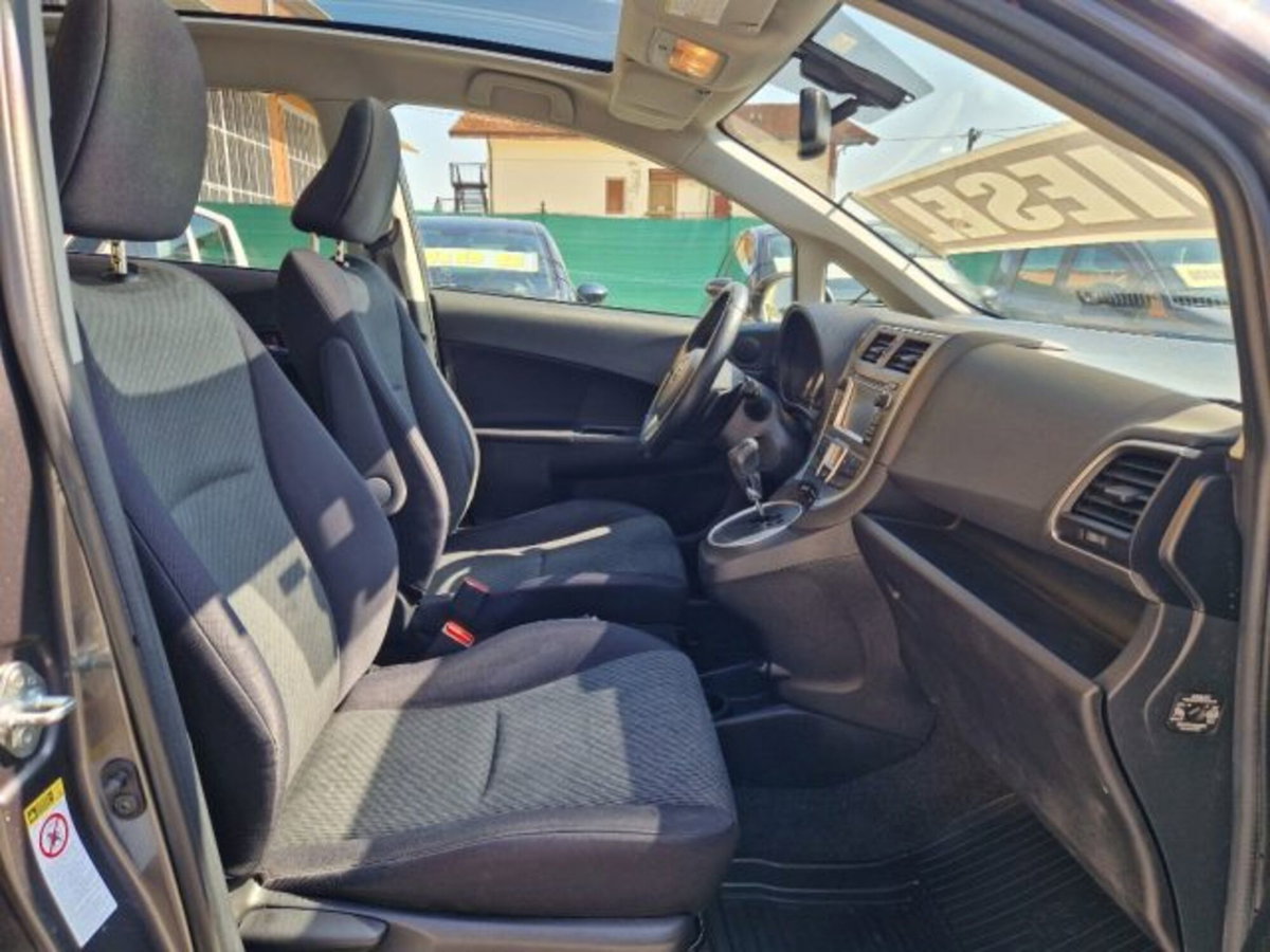 Toyota Verso-S 1.4D MMT Active (20)