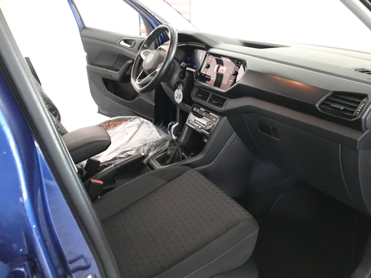 Volkswagen T-Cross 1.0 TSI 110 CV DSG Style (18)