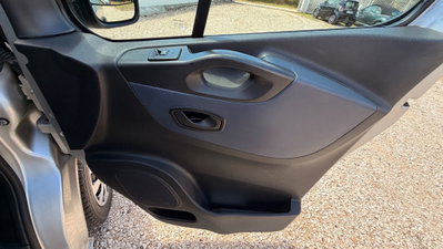 Opel Vivaro Furgone 27 1.6 CDTI 120CV PC-TN Furgone Edition (16)