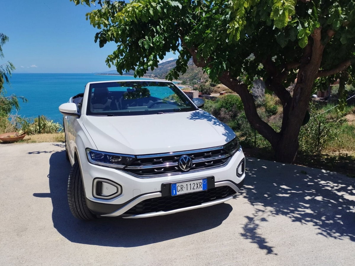 Volkswagen T-Roc Cabrio 1.0 TSI Style (4)