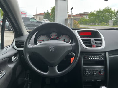 Peugeot 207 SW VTi 95CV Millesim 200 (10)
