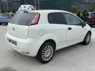 Fiat Punto 1.3 MJT 75CV 3 porte Van Pop 2 posti (4)