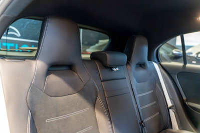 Mercedes-Benz Classe A 200 d Automatic 4Matic Premium (18)