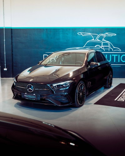 Mercedes-Benz Classe A 200 d Automatic 4Matic Premium (2)
