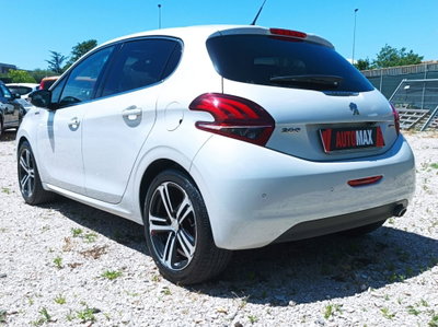 Peugeot 208 100 5 porte GT Line (6)