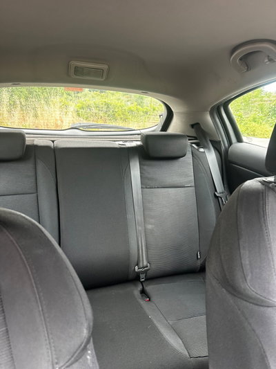 Alfa Romeo Giulietta 1.4 Turbo Distinctive Gpl 120cv E6 (10)