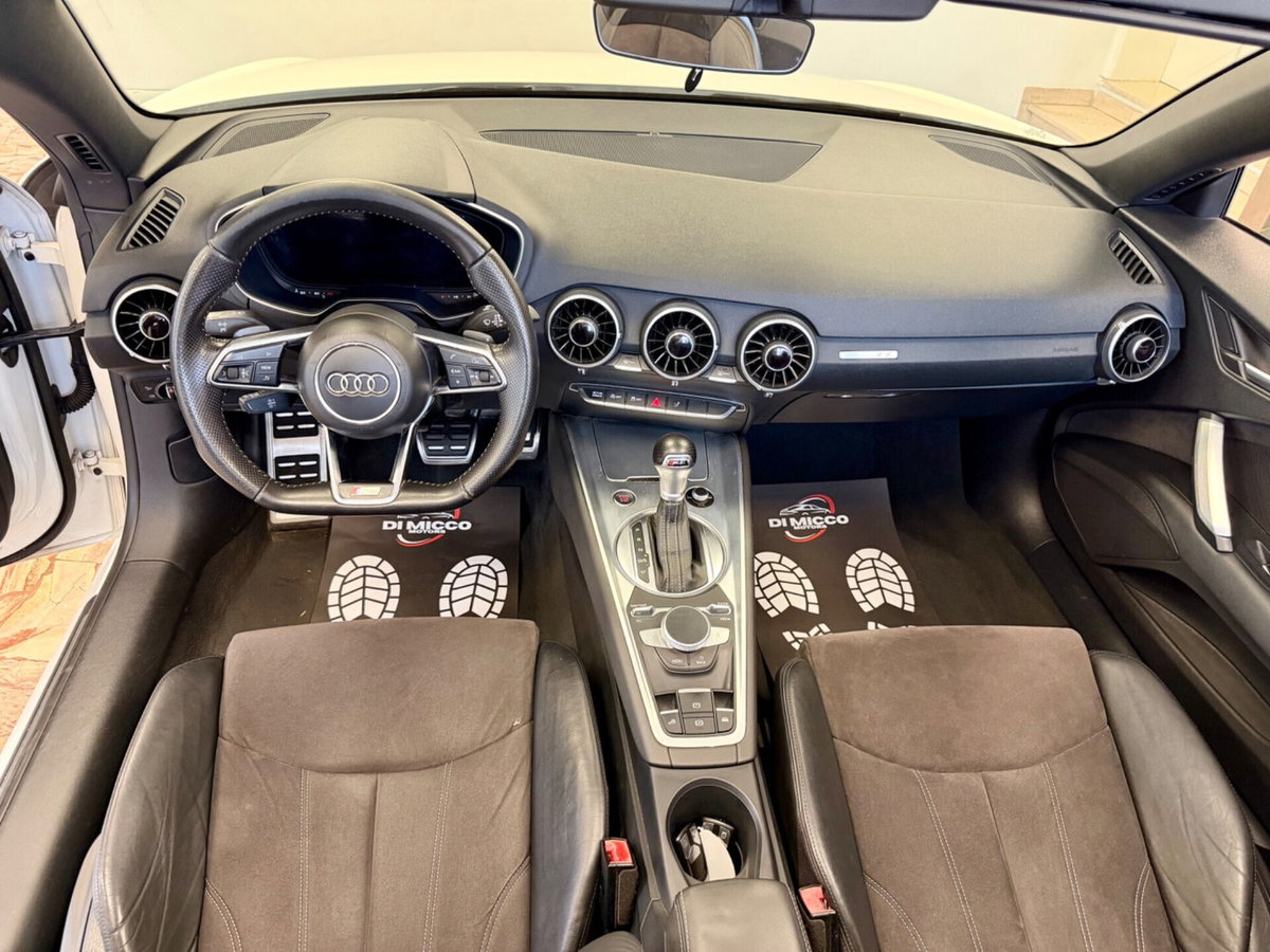 Audi TT Cabrio 2.0 TFSI quattro S tronic S line (11)