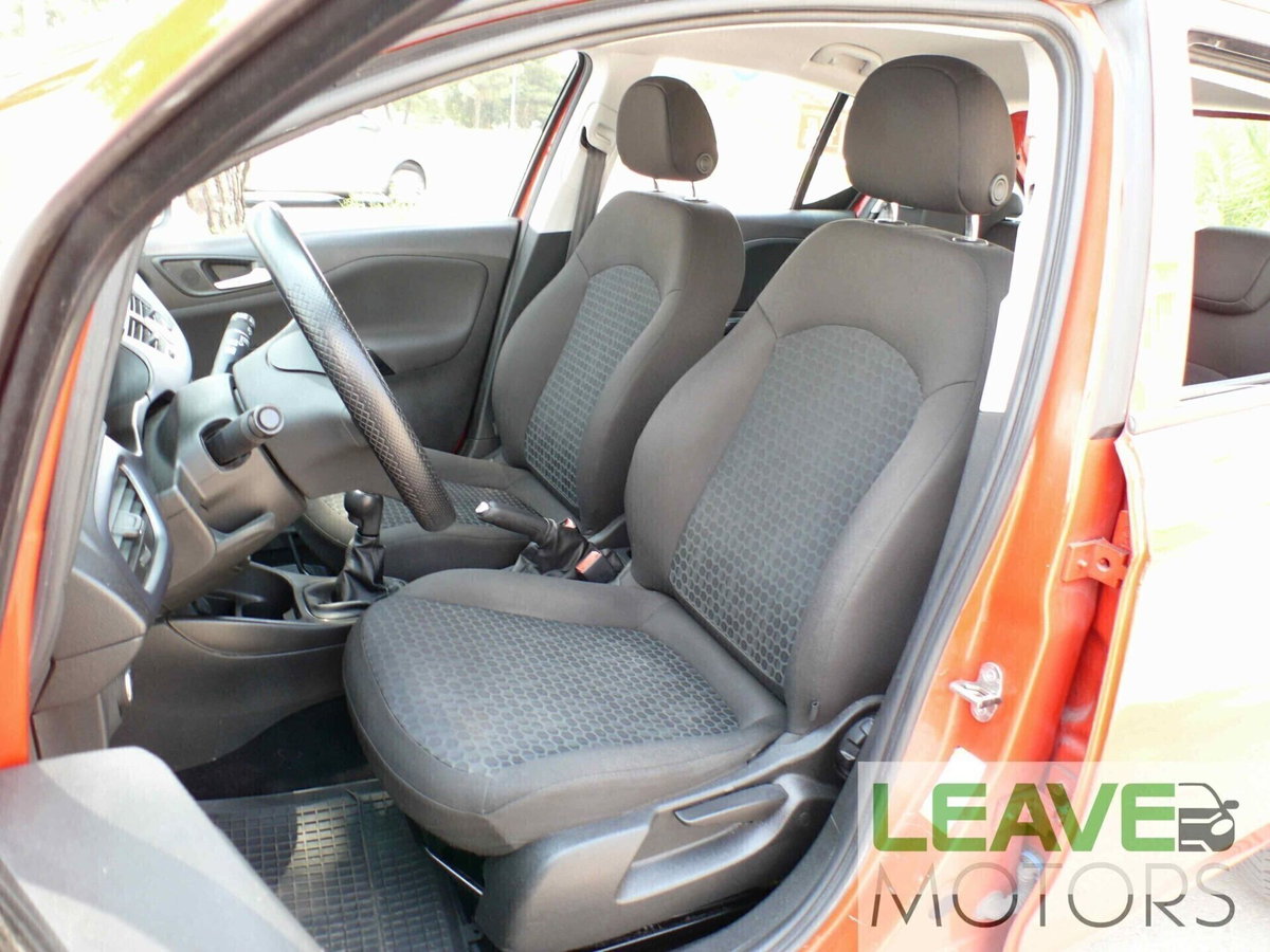 Opel Corsa 1.2 5 porte (17)