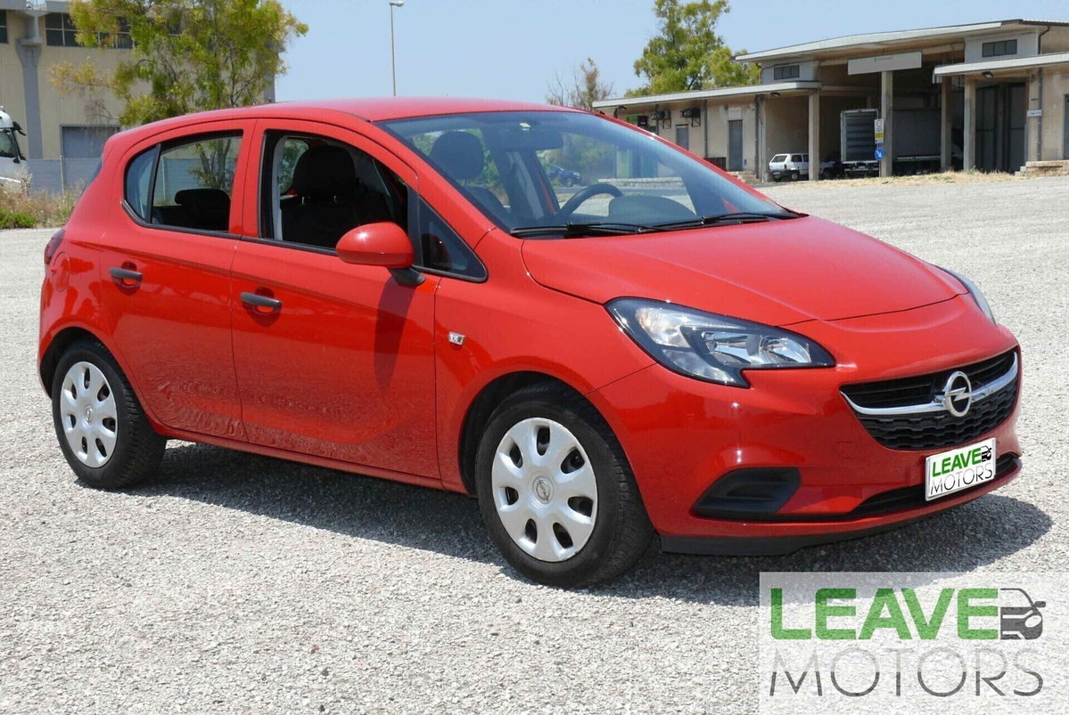 Opel Corsa 1.2 5 porte (3)