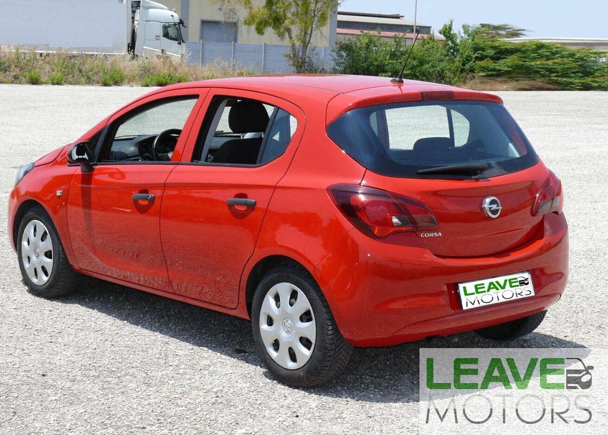 Opel Corsa 1.2 5 porte (7)
