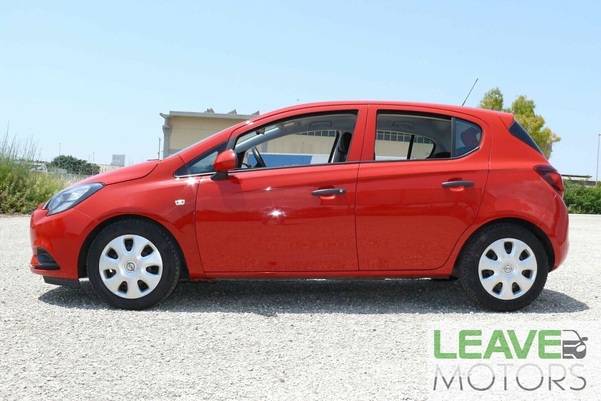 Opel Corsa 1.2 5 porte (8)