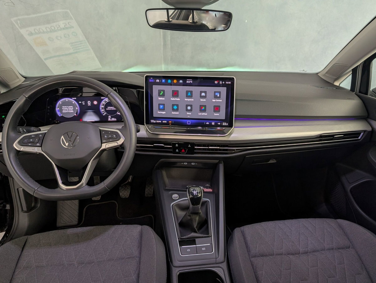 Volkswagen Golf 2.0 TDI SCR Life (5)