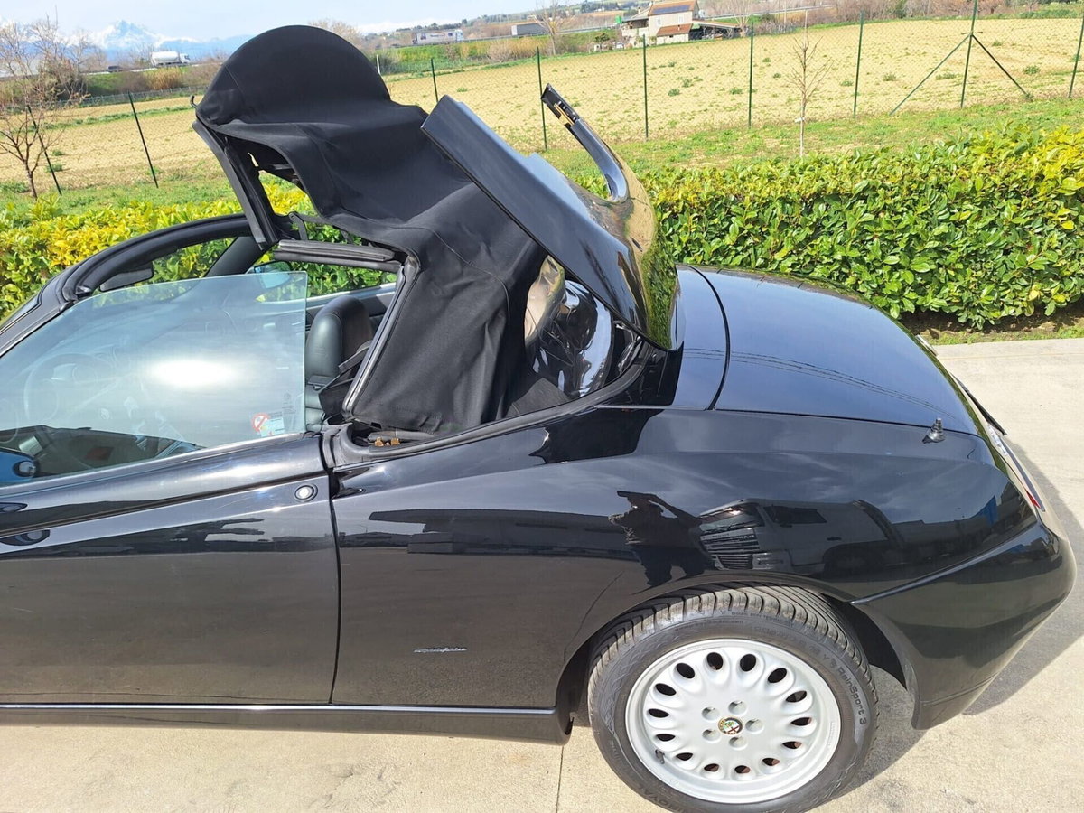 Alfa Romeo Gtv 2.0i 16V Twin Spark cat L (16)
