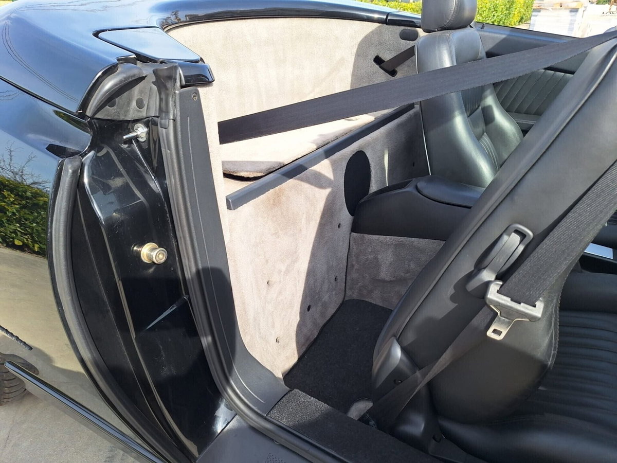 Alfa Romeo Gtv 2.0i 16V Twin Spark cat L (17)