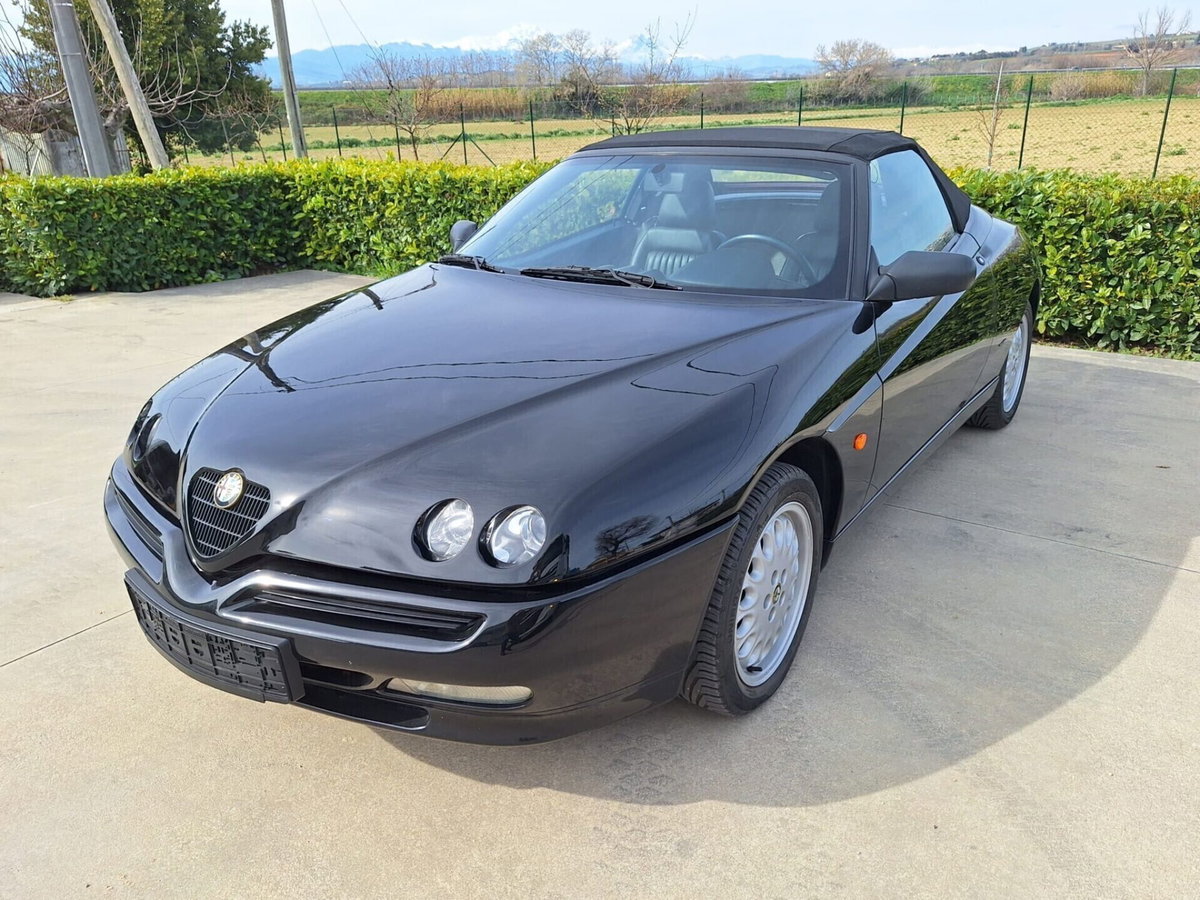 Alfa Romeo Gtv 2.0i 16V Twin Spark cat L (4)