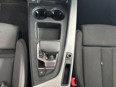 Audi A4 Allroad 40 TDI 190 CV S tronic Identity Contrast (15)