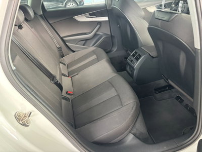 Audi A4 Allroad 40 TDI 190 CV S tronic Identity Contrast (19)