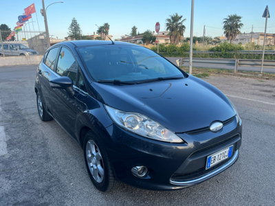 Ford Fiesta 1.4 5 porte Bz.- GPL Titanium (3)