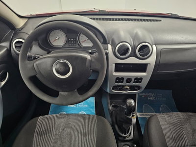 Dacia Sandero 1.4 8V GPL Lauréate (8)