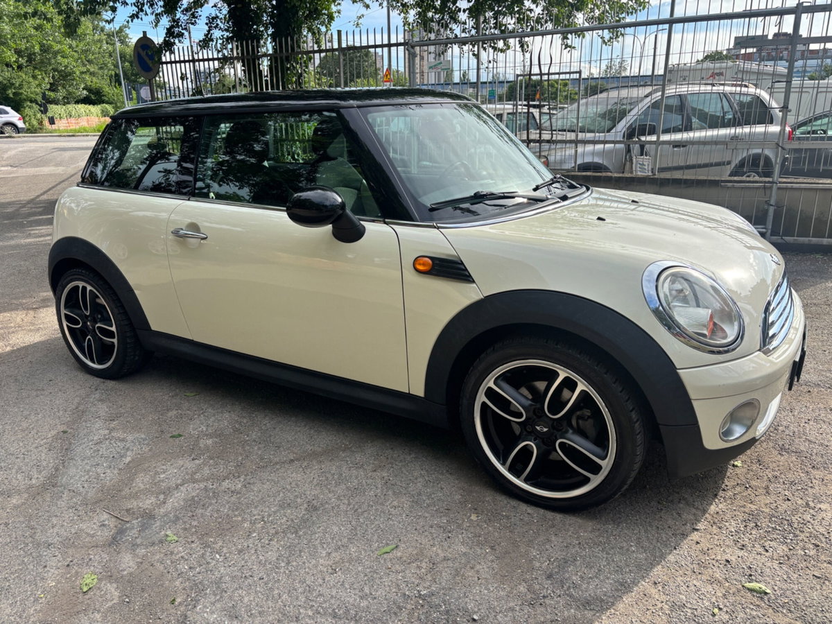 MINI Mini 1.6 16V Cooper Chili (3)