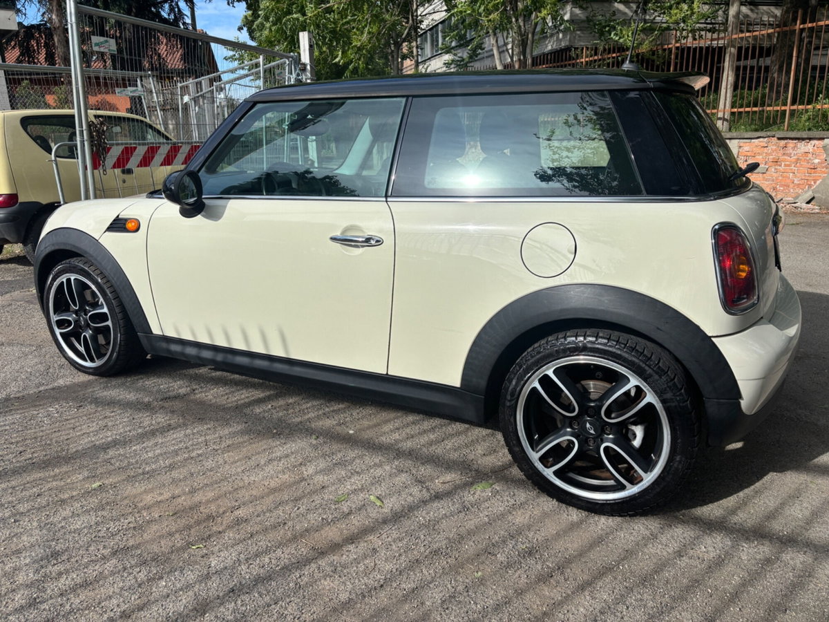 MINI Mini 1.6 16V Cooper Chili (6)