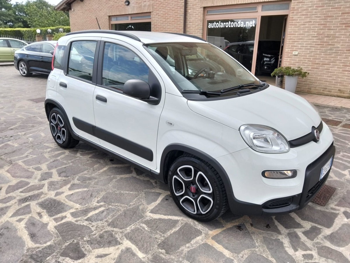 Fiat Panda 1.0 FireFly S&S Hybrid City Life (10)