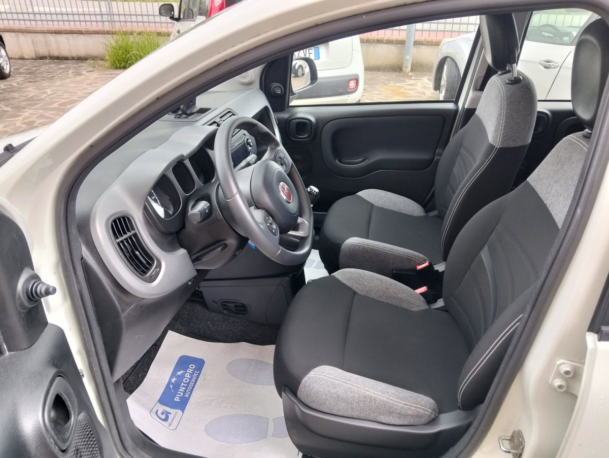 Fiat Panda 1.0 FireFly S&S Hybrid City Life (4)