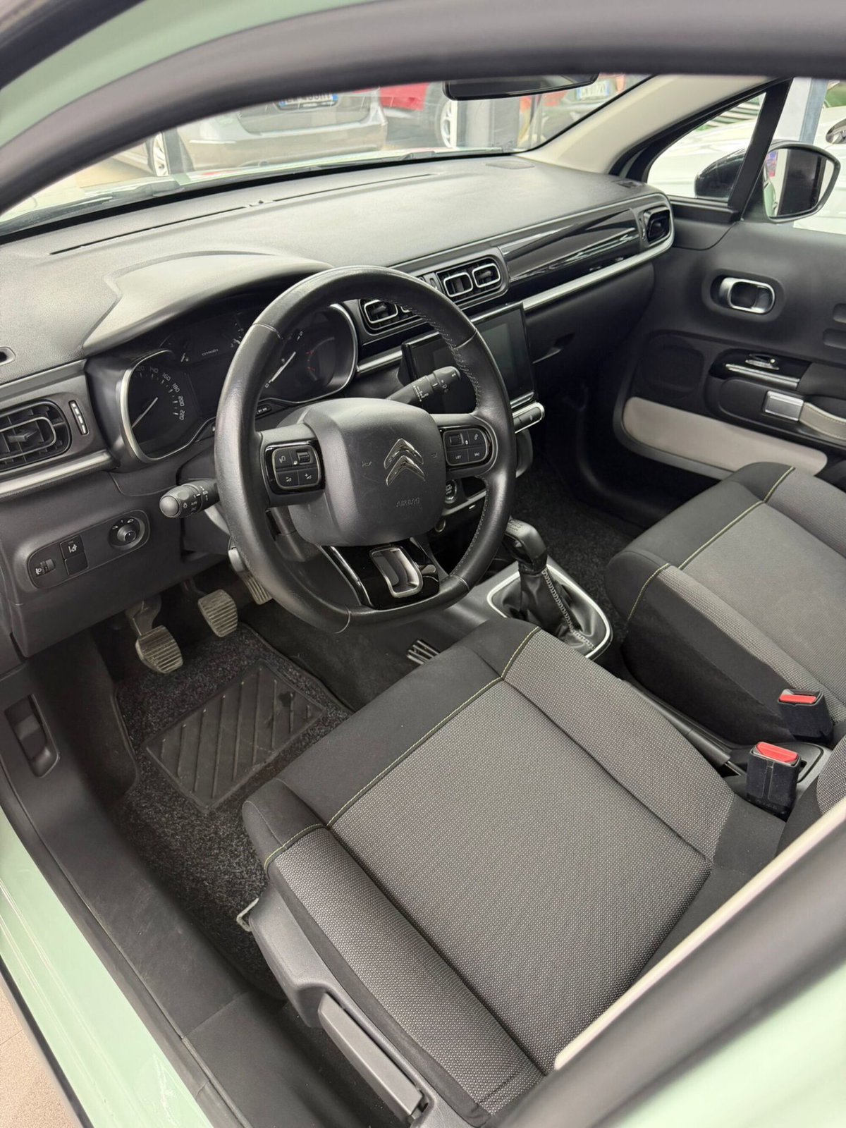 Citroen C3 BlueHDi 100 S&S Shine (11)