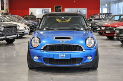MINI Mini 1.6 16V Cooper S (2)